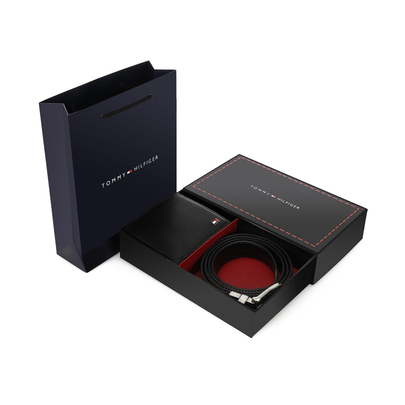 TOMMY HILFIGER set (Wallet & Belt)