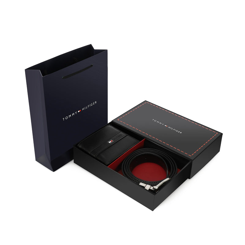 TOMMY HILFIGER set (Wallet & Belt)