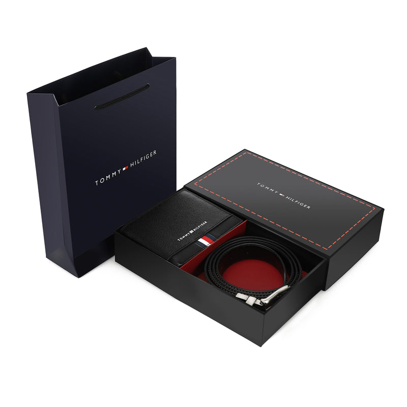 TOMMY HILFIGER set (Wallet & Belt)