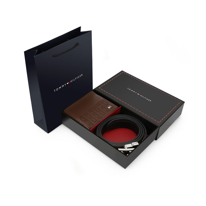 TOMMY HILFIGER set (Wallet & Belt)
