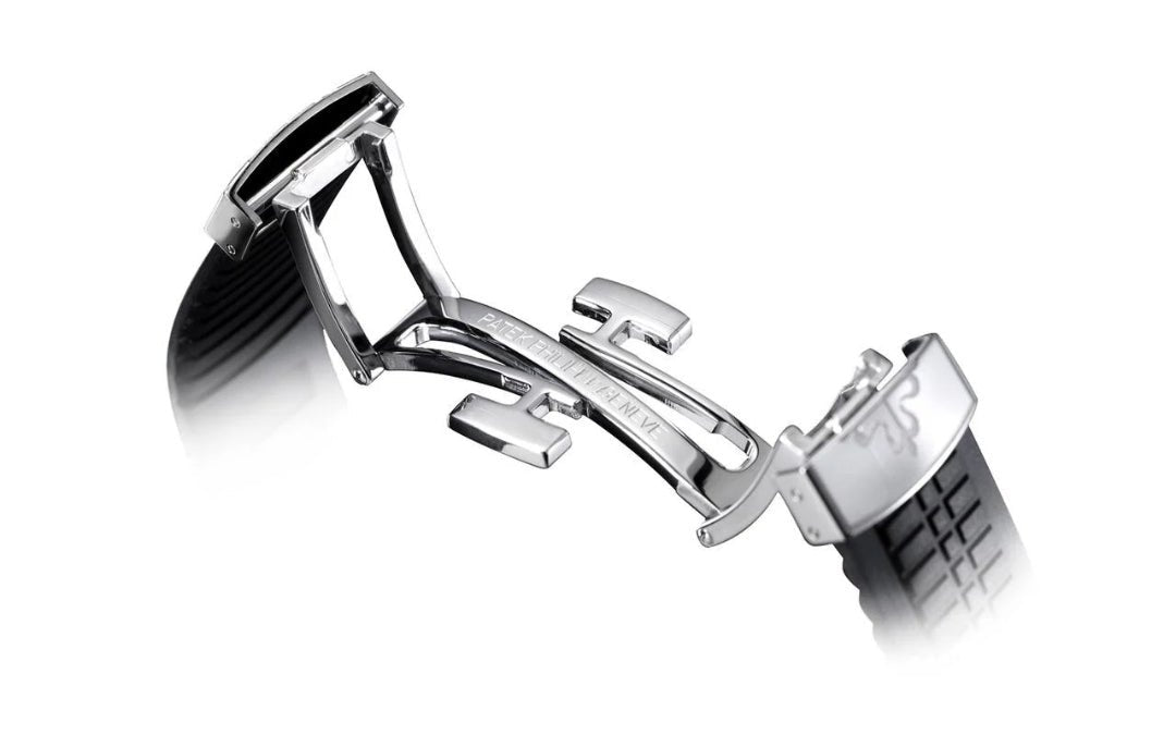 Patek Philippe Aquanaut Watch For Men – Black & Silver