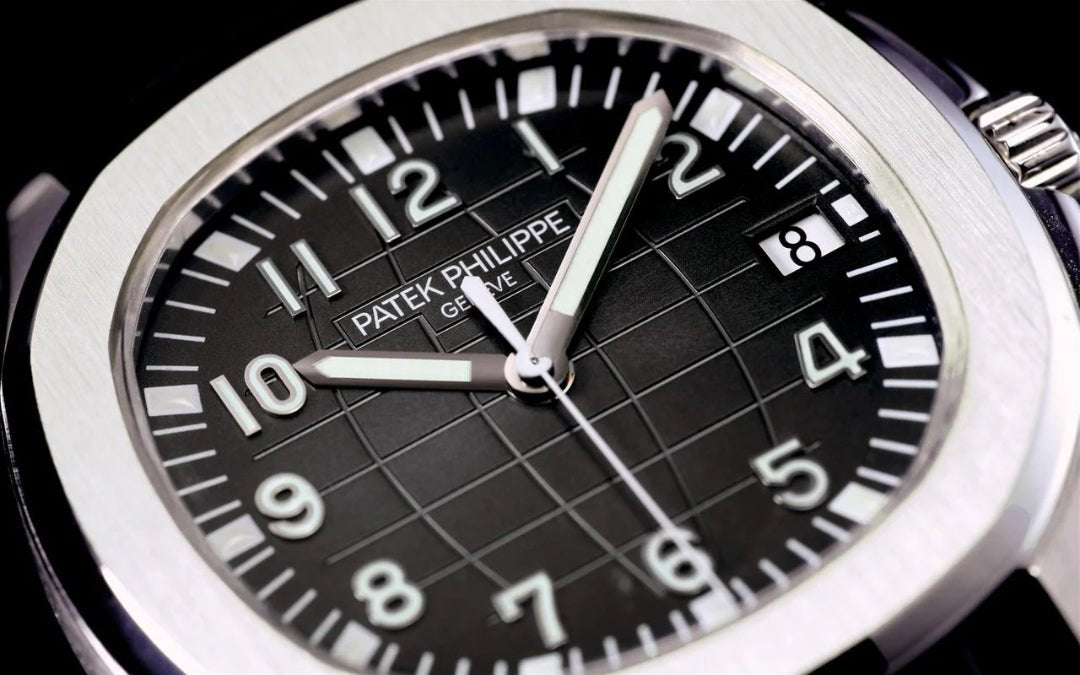 Patek Philippe Aquanaut Watch For Men – Black & Silver