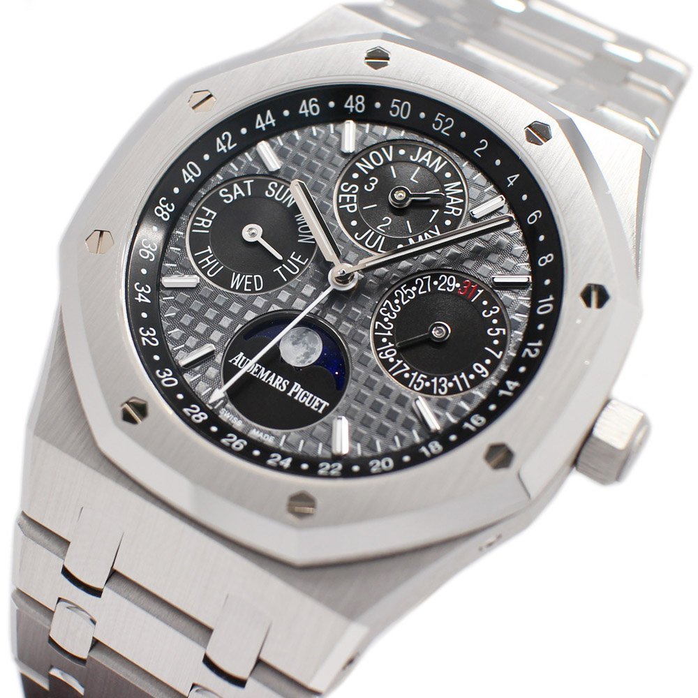 Audemars Piguet (Royal Oak) Watch For Men 26607BC.OO.1220BC.02