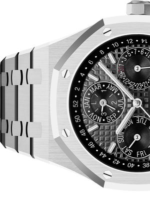 Audemars Piguet (Royal Oak) Watch For Men 26607BC.OO.1220BC.02