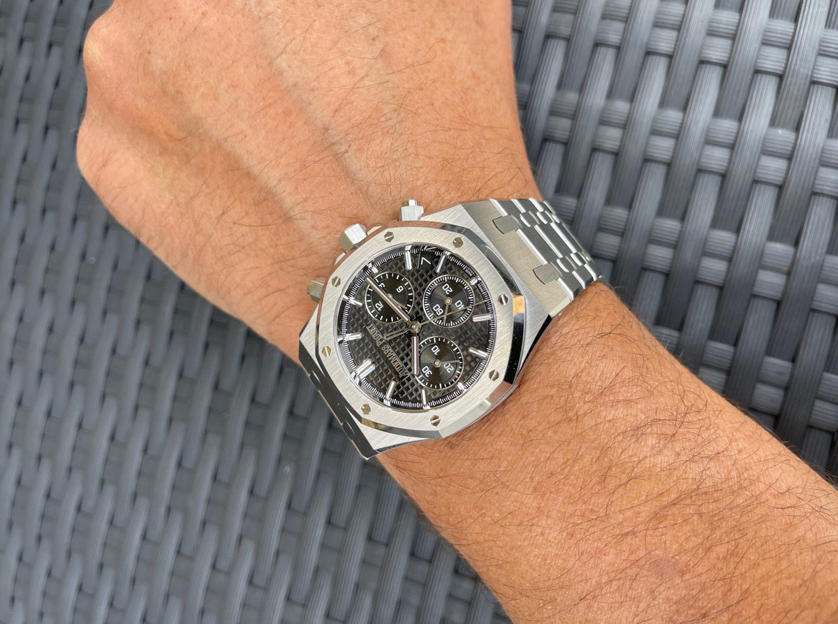Audemars Piguet (Royal Oak) Watch For Men 26240ST.OO.1320ST.02