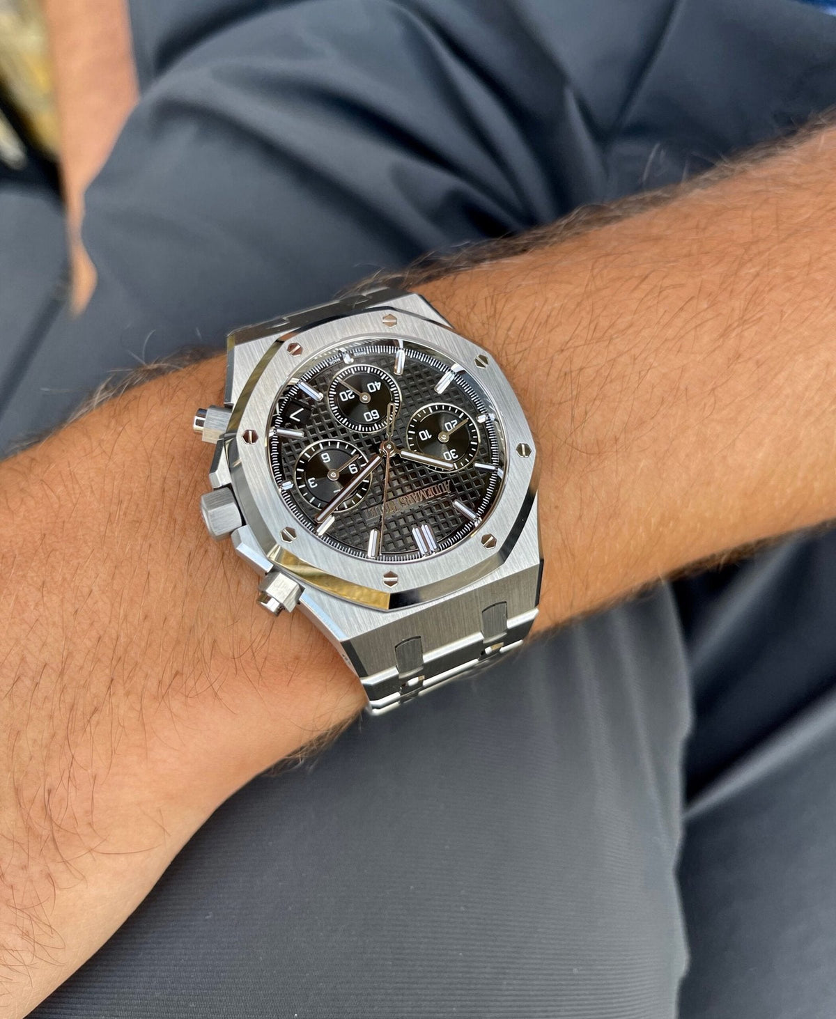 Audemars Piguet (Royal Oak) Watch For Men 26240ST.OO.1320ST.02