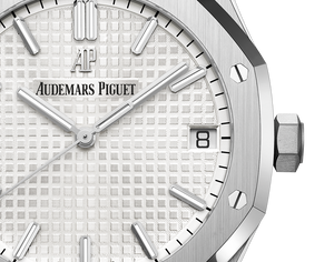 Audemars Piguet (Royal Oak) Watch For Men 15500ST.OO.1220ST.04