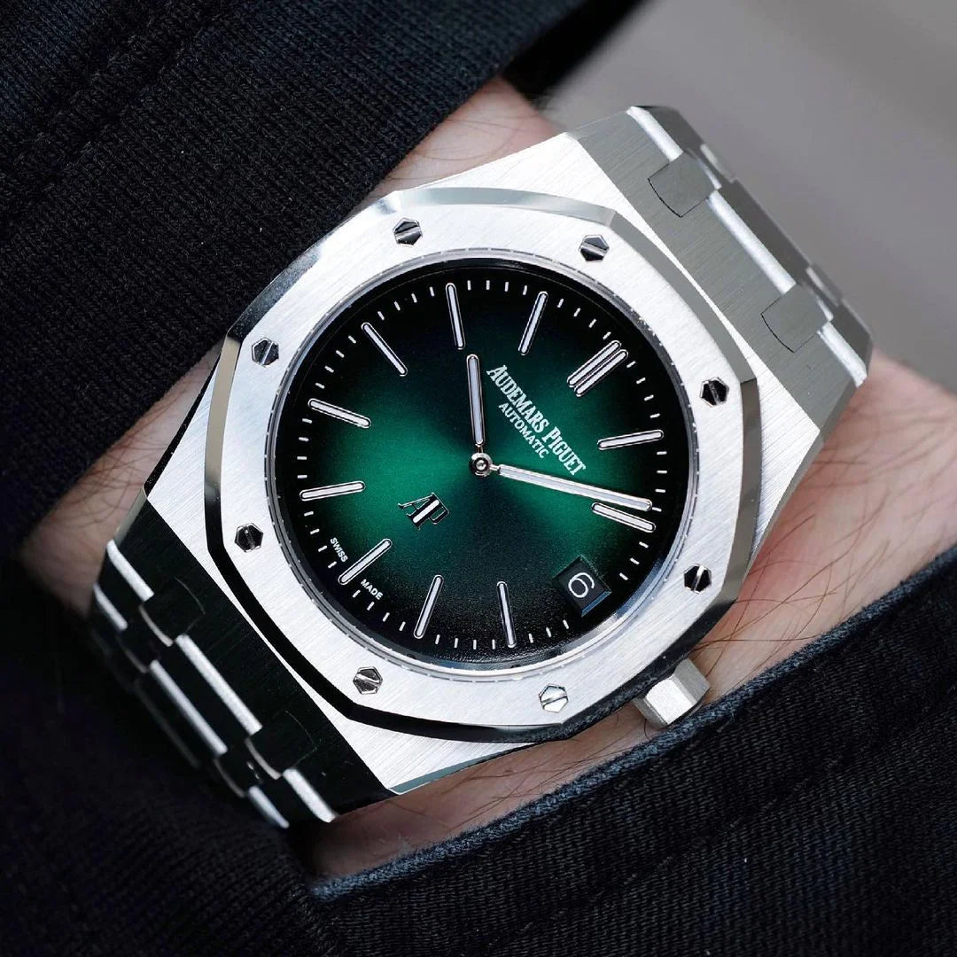 Audemars Piguet (Royal Oak) Watch For Men 16202PT.OO.1240PT.01