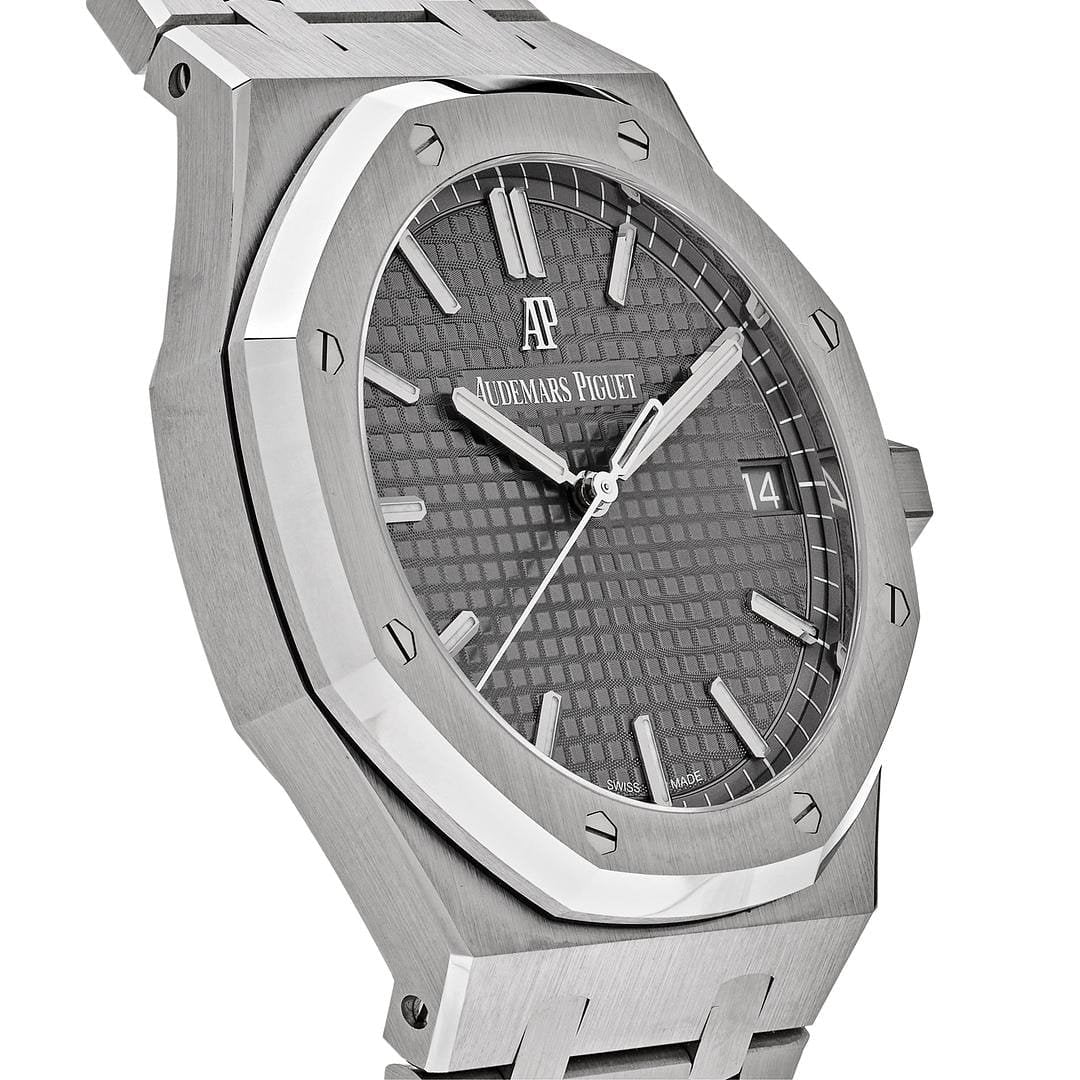 Audemars Piguet (Royal Oak) Watch For Men 15500ST.OO.1220ST.02