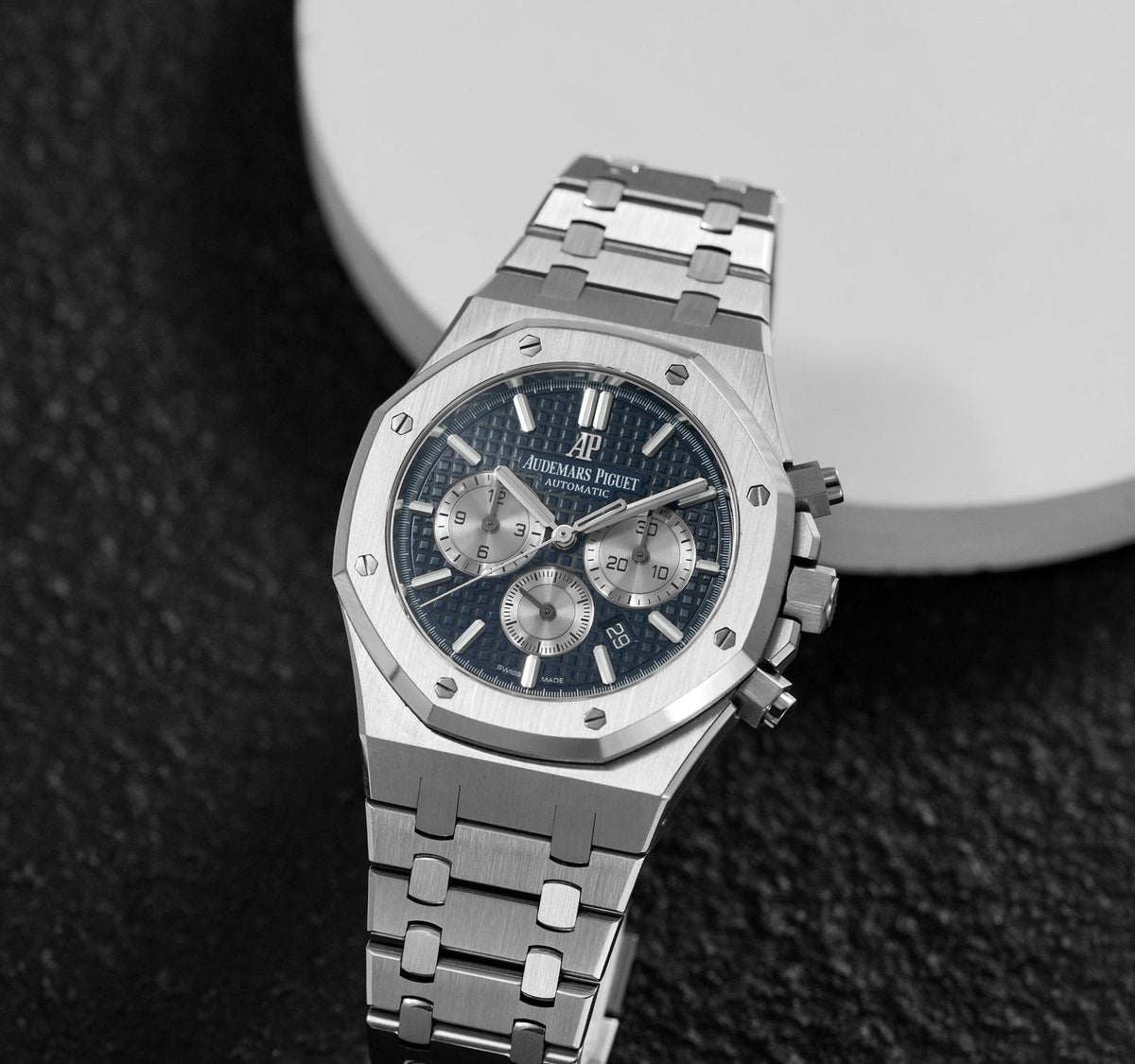 Audemars Piguet (Royal Oak) Watch For Men 26331ST.OO.1220ST.01
