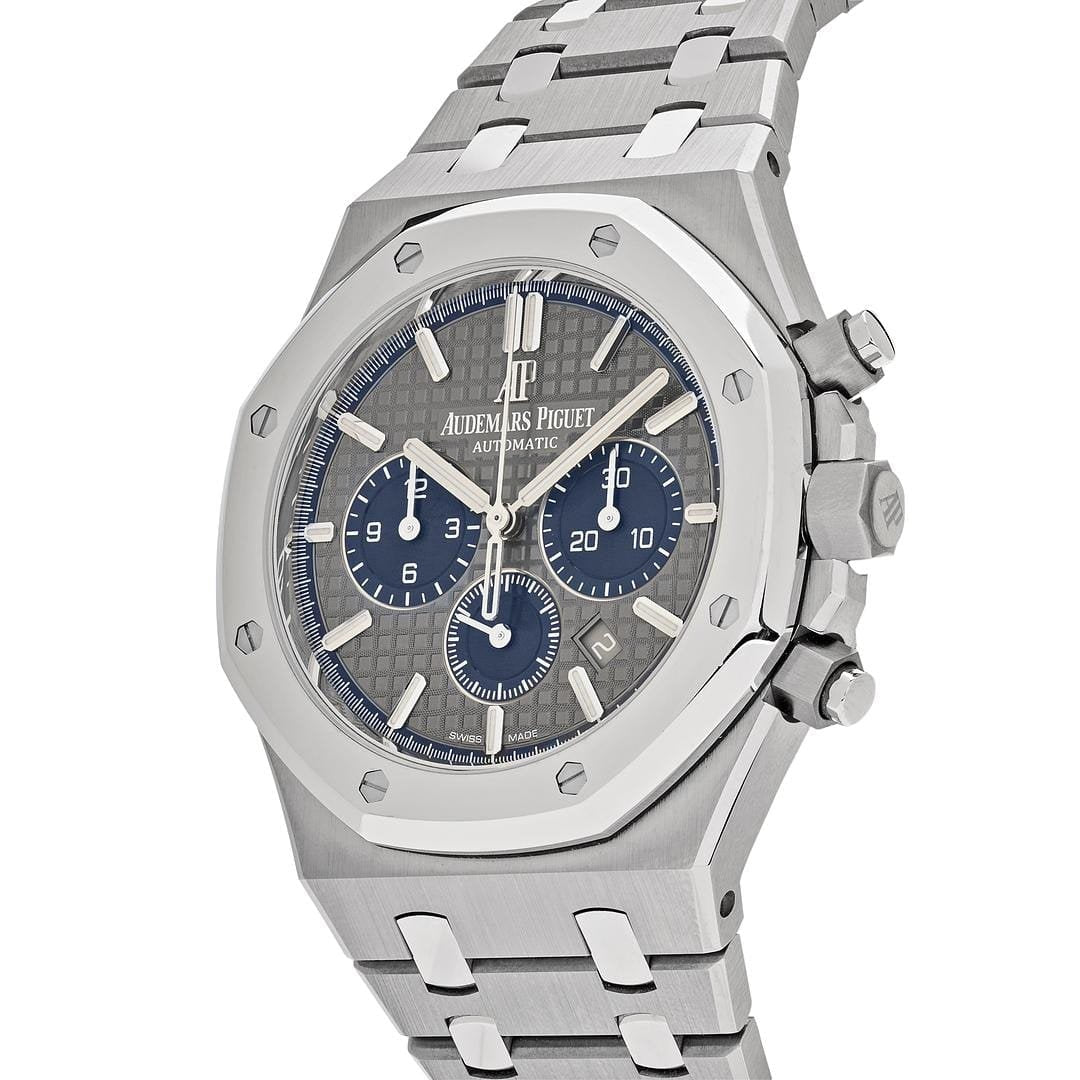 Audemars Piguet Royal Oak men's watch with stainless steel case and blue dial, showcasing a luxury timepiece with intricate details.