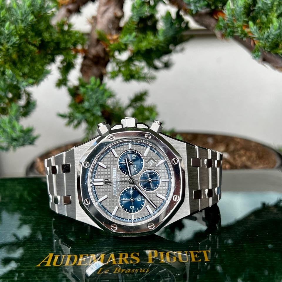 Audemars Piguet (Royal Oak) Watch For Men 26331IP.OO.1220IP.01
