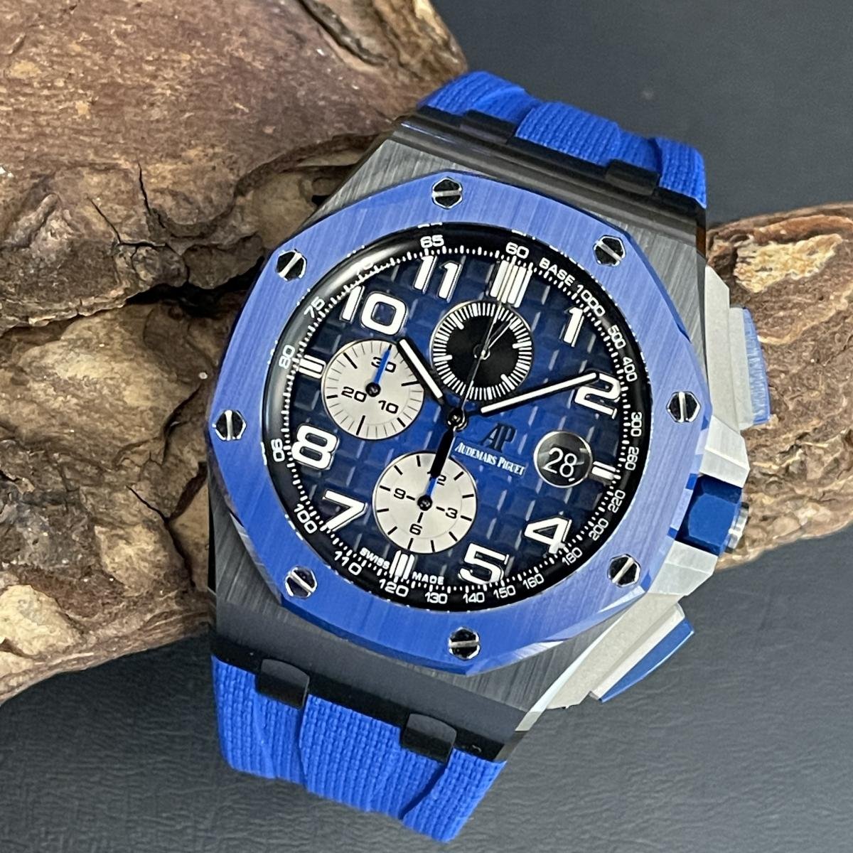 Audemars Piguet (Royal Oak Offshore) Watch For Men 26405CE.OO.A030CA.01