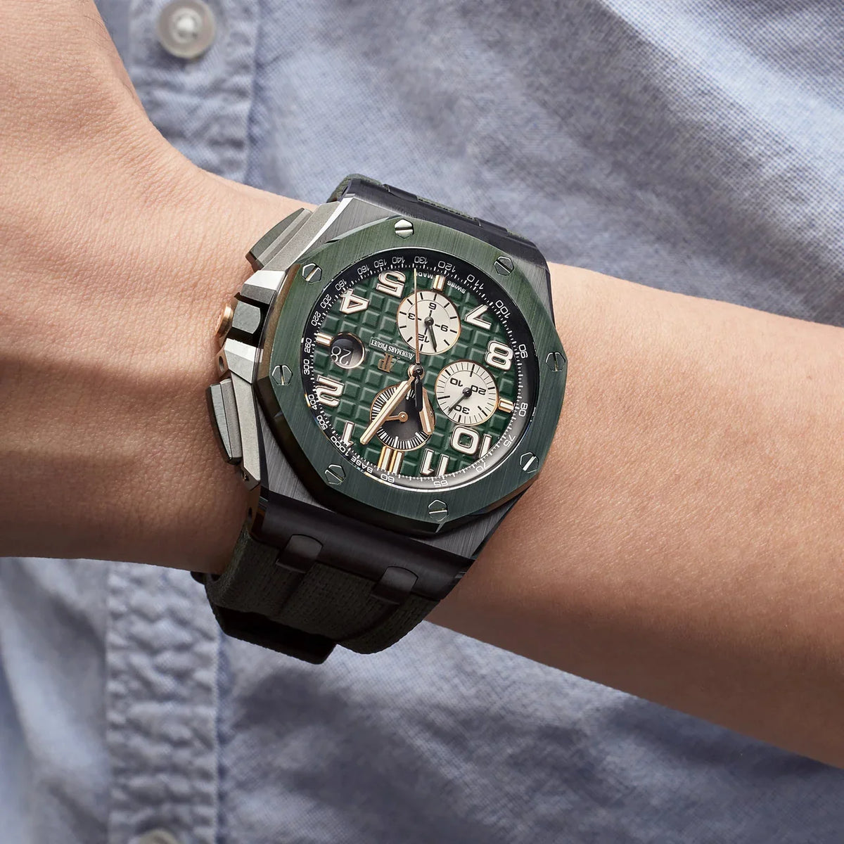 Audemars Piguet (Royal Oak Offshore) Watch For Men 26405CE.OO.A056CA.01