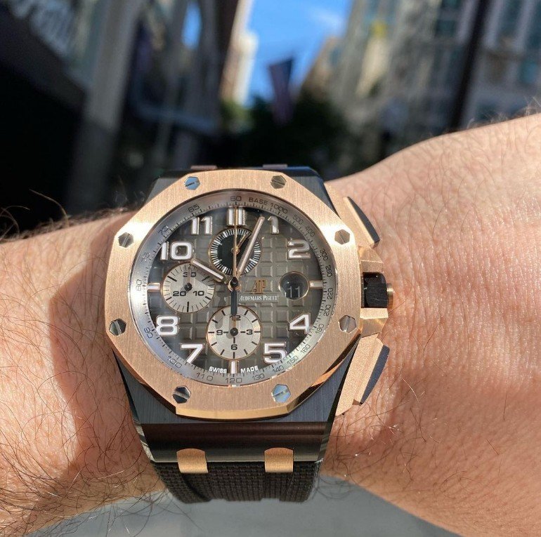 Audemars Piguet (Royal Oak Offshore) Watch For Men 26405NR.OO.A002CA.01