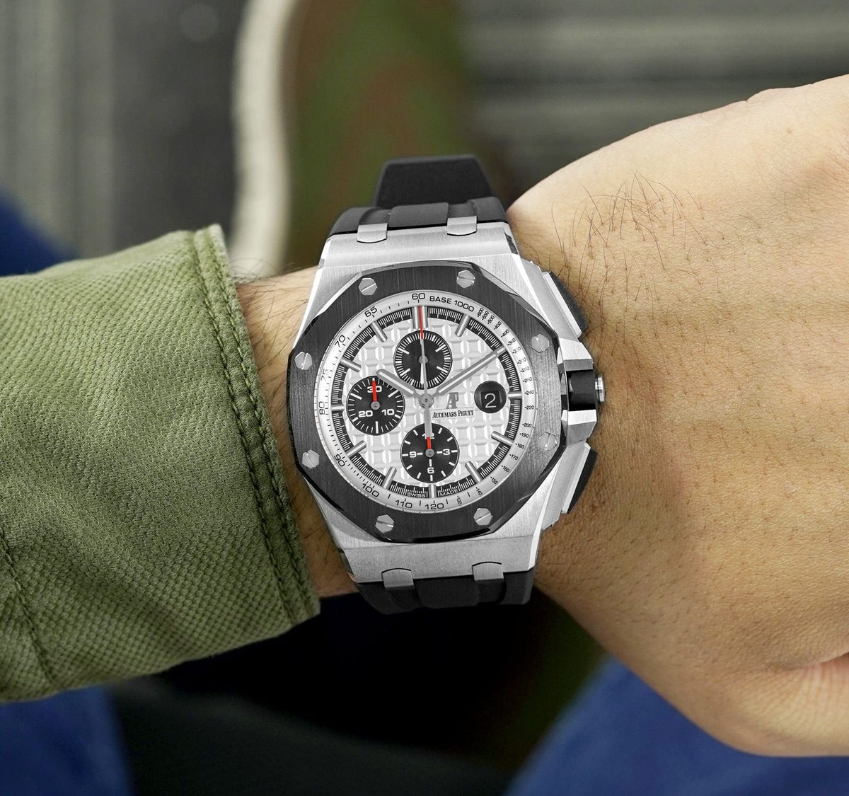 Audemars Piguet (Royal Oak Offshore) Watch For Men 26400SO.OO.A002CA.01
