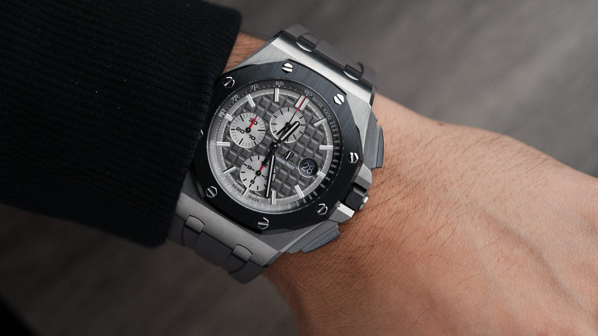 Audemars Piguet (Royal Oak Offshore) Watch For Men 26400IO.OO.A004CA.01