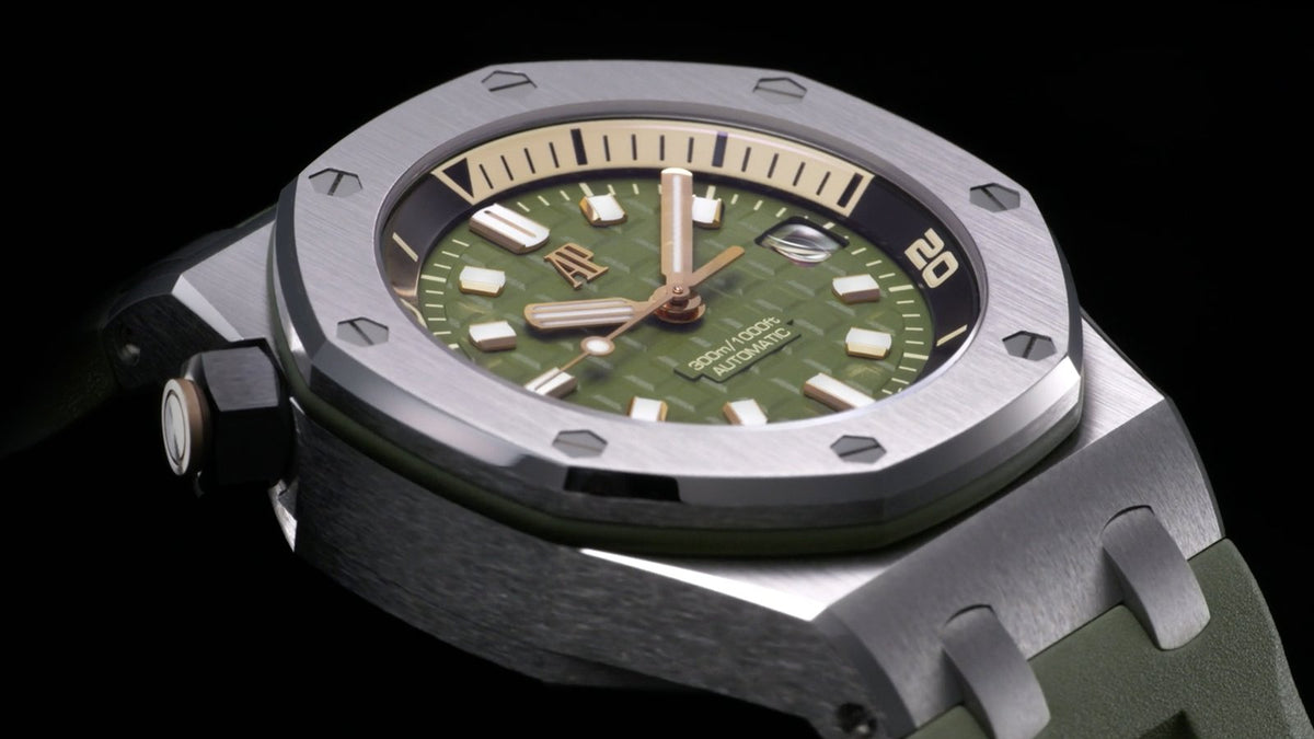 Audemars Piguet (Royal Oak Offshore) Watch For Men 15720ST.OO.A052CA.01