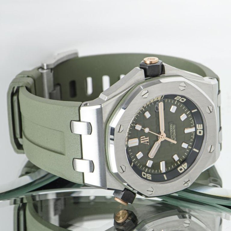 Audemars Piguet (Royal Oak Offshore) Watch For Men 15720ST.OO.A052CA.01