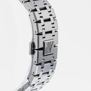 Audemars Piguet (Royal Oak) Watch For Men 15500ST.OO.1220ST.01