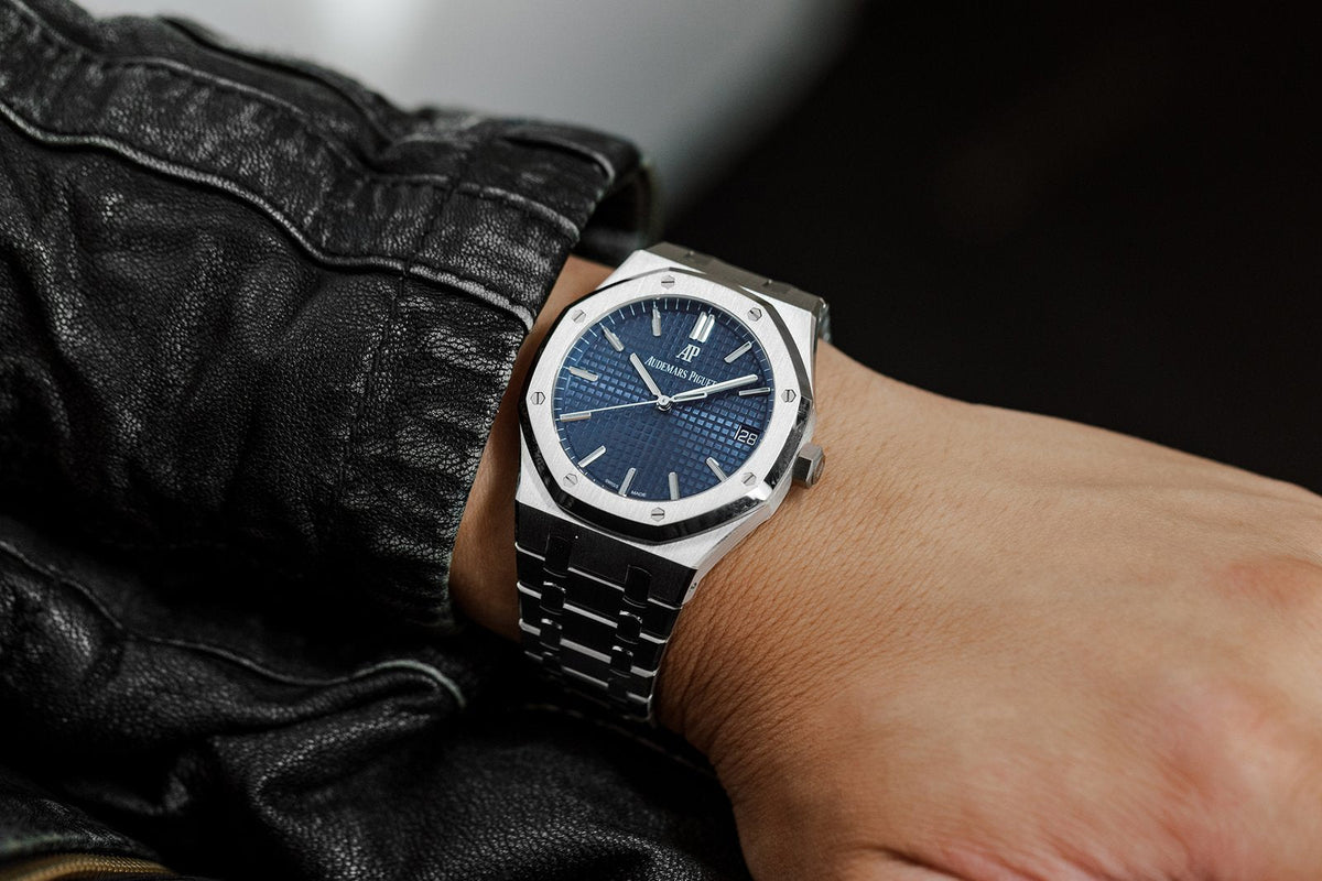 Audemars Piguet (Royal Oak) Watch For Men 15500ST.OO.1220ST.01