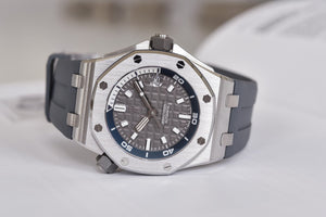 Audemars Piguet (Royal Oak Offshore) Watch For Men 15720ST.OO.A009CA.01