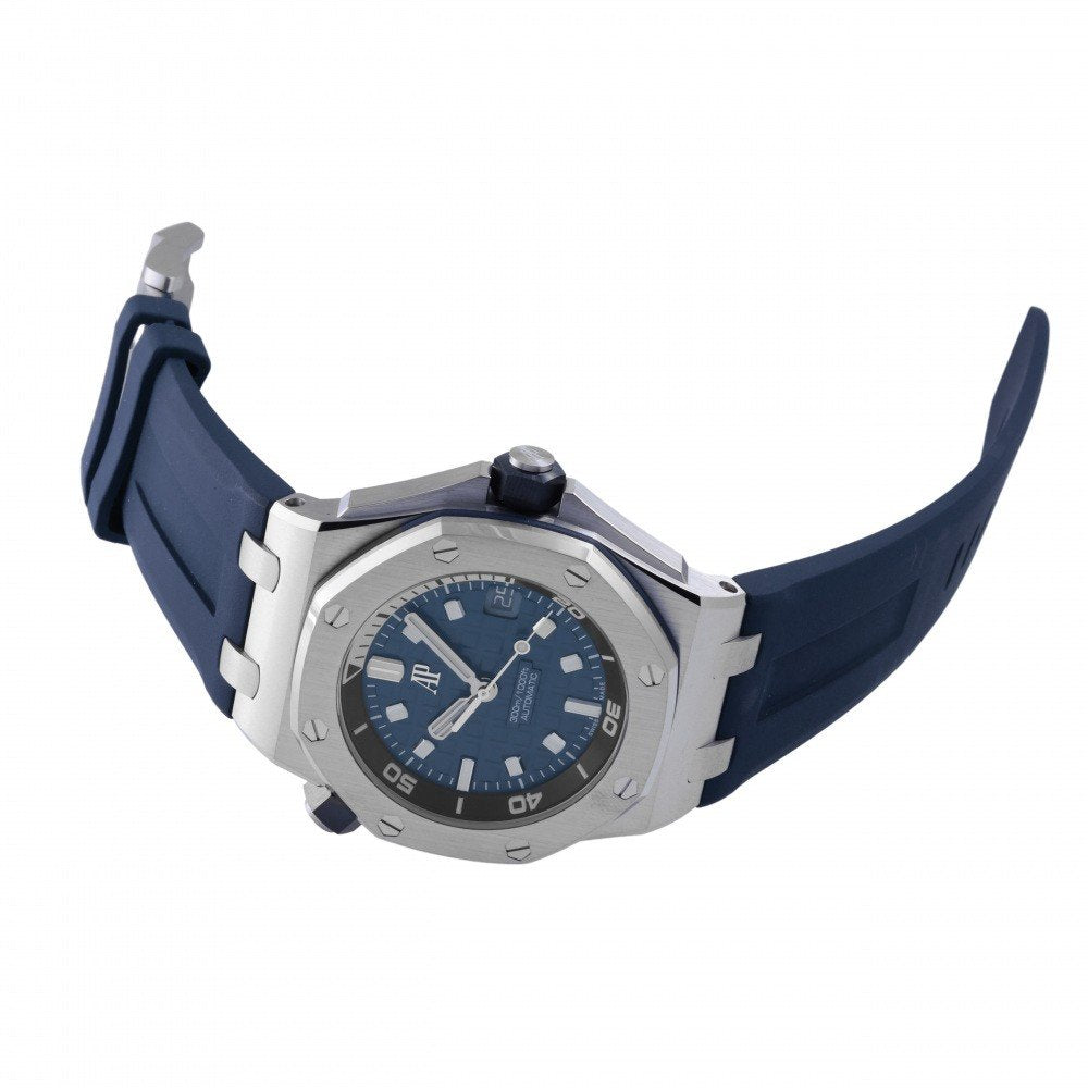 Audemars Piguet Royal Oak Offshore men's watch with stainless steel case, black dial, and sporty design.