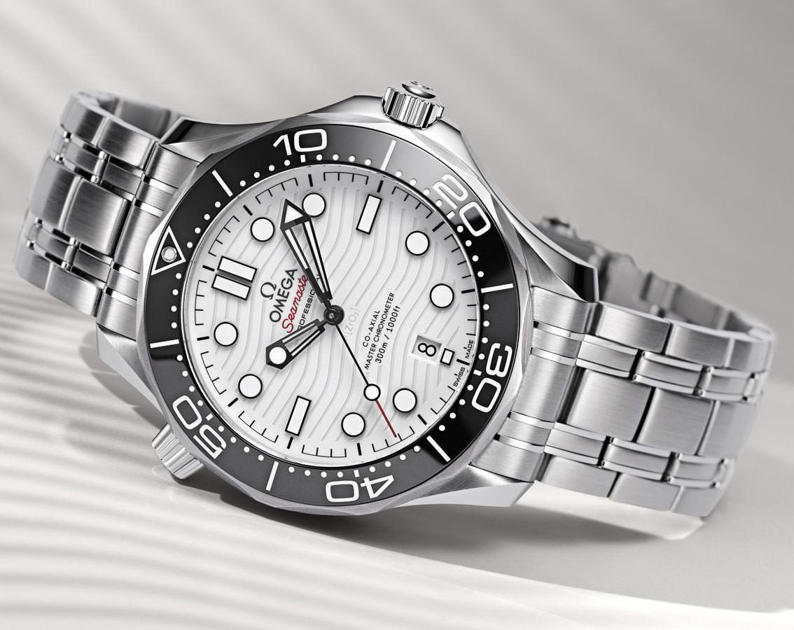 omega-seamaster-diver-300m-co-axial-master-chronometer-42mm-watch