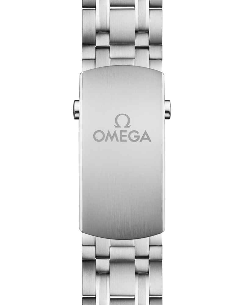omega-seamaster-diver-300m-master-chronometer-dressed-in-green