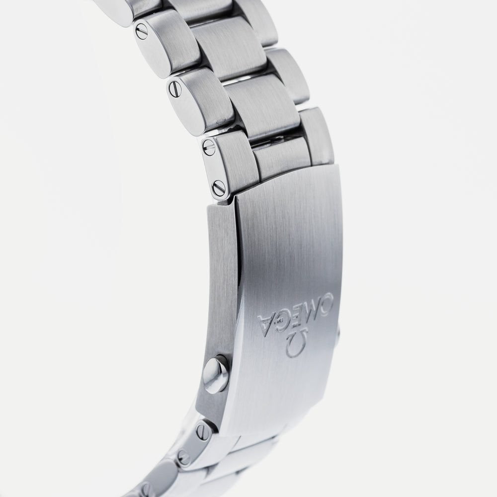 omega-seamaster-planet-ocean-watch-for-men-232-30-46-51-01-002