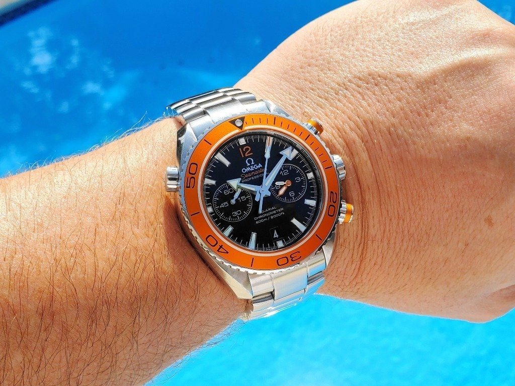 omega-seamaster-planet-ocean-watch-for-men-232-30-46-51-01-002