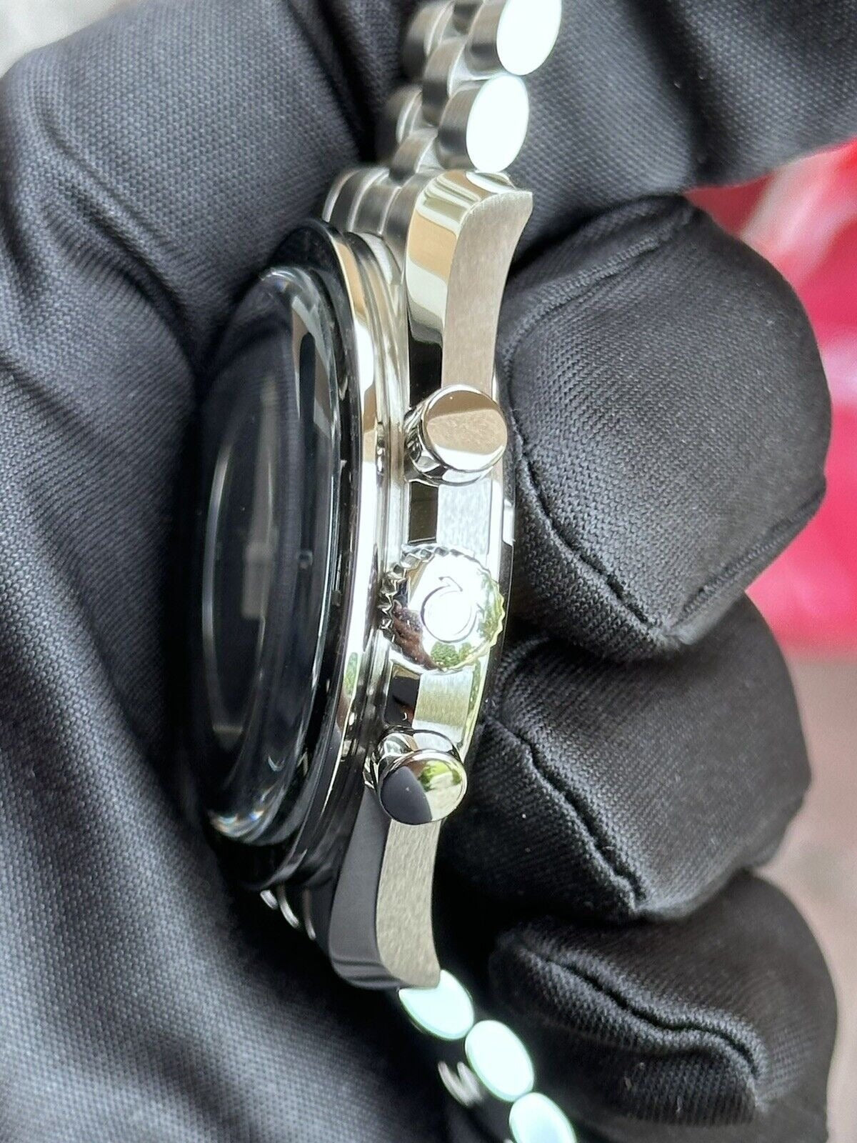 omega-speed-master-mens-watch