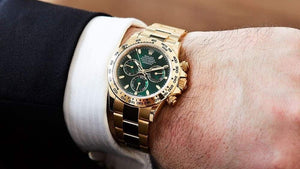 ROLEX PERPETUAL SUPERLATIVE CHRONOMETER OFFICIALLY CERTIFIED COSMOGRAPH DAYTONA WATCH GREEN WITH STAINLESS STEEL GOLD BELT