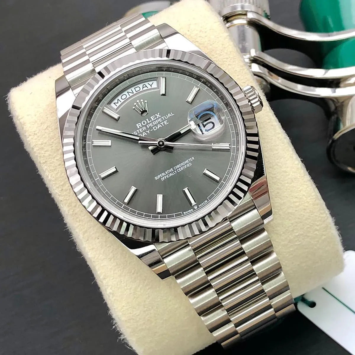 Rolex Watch Day Date For Men 228239