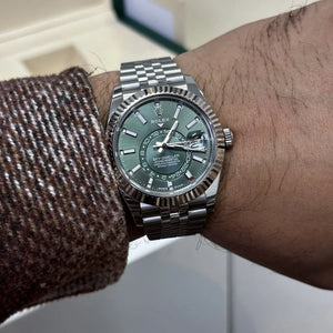 Rolex Watch Sky Dweller For Men 336934