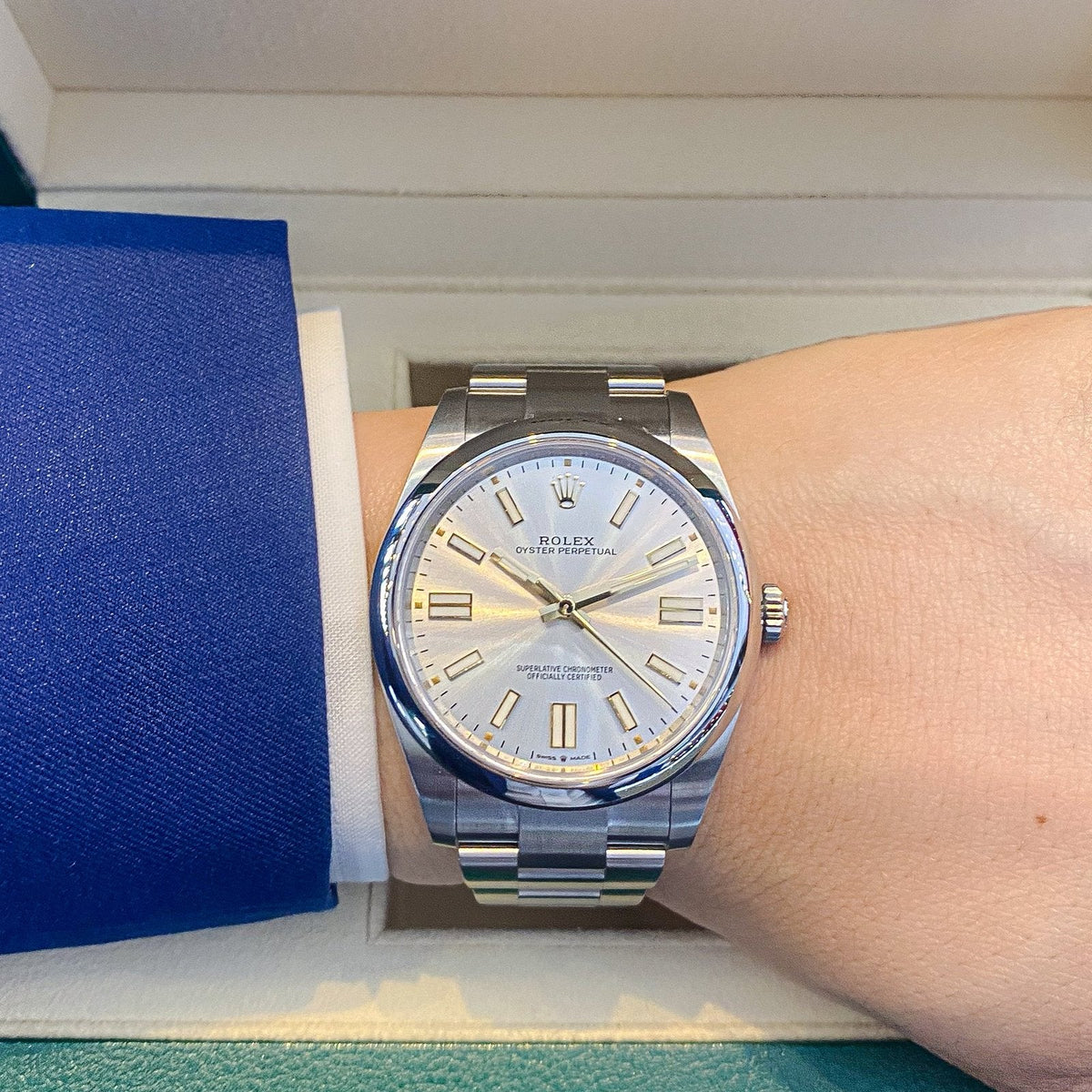 Rolex Oyster Perpetual Watch For Men 124300-0001