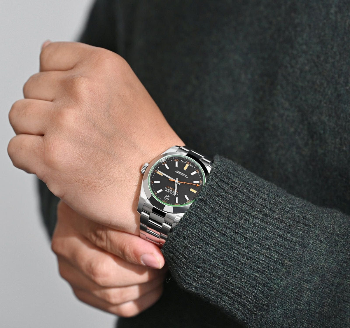 Rolex Watch For Men 116400GV-0001