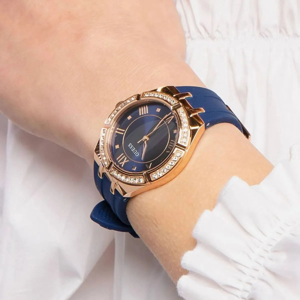 Guess Watch For Women GW0034L4