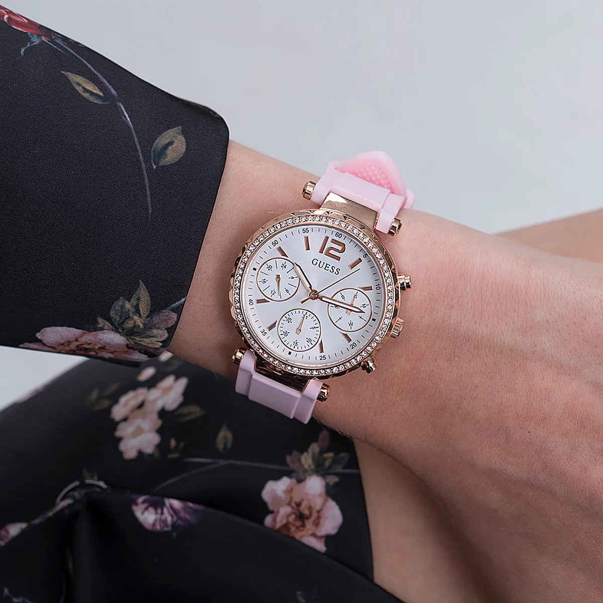Guess Watch For Women GW0113L4