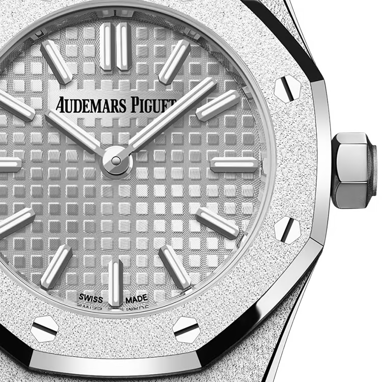 Audemars Piguet (Royal Oak) Watch For Women 67630BC.GG.1312BC.01