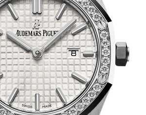 Audemars Piguet (Royal Oak) Watch For Women 67651ST.ZZ.1261ST.01