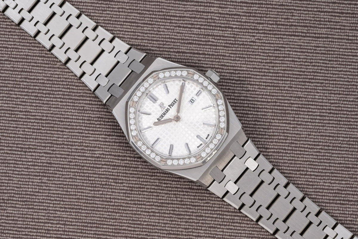 Audemars Piguet (Royal Oak) Watch For Women 67651ST.ZZ.1261ST.01