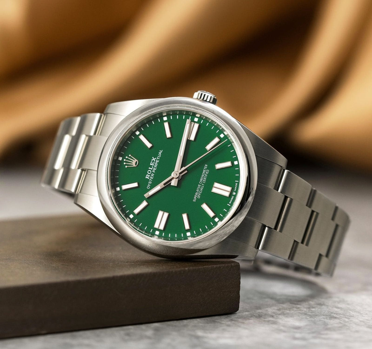Rolex Oyster Perpetual Watch For Men and Women 277200-0006