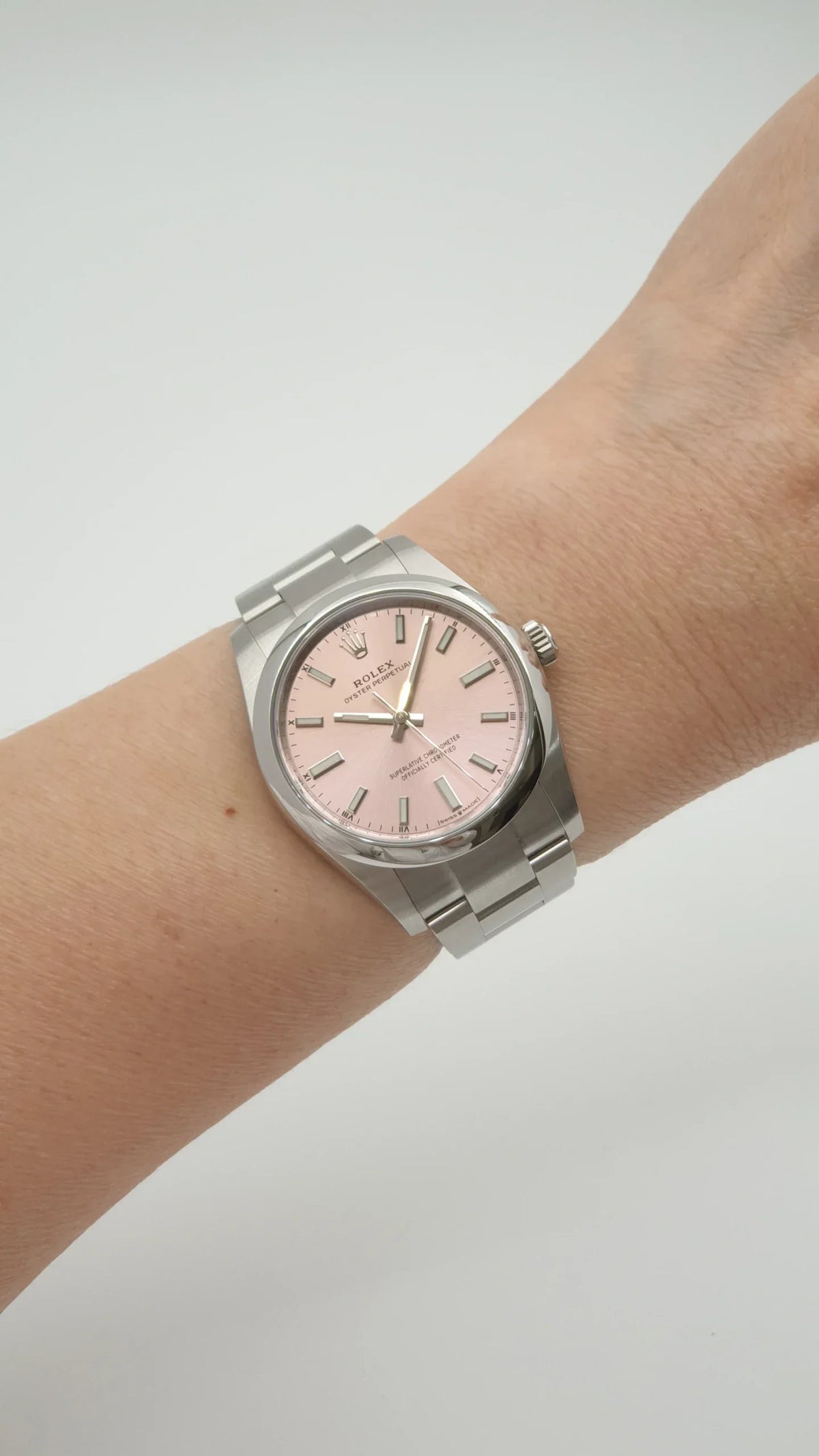 Rolex Watch For Men and Women 126000