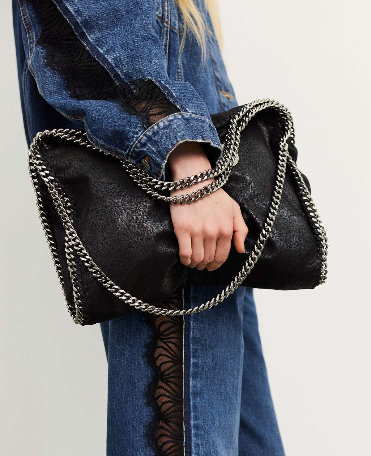 Stella McCartney Falabella chain-trimmed tote bag Black Silver