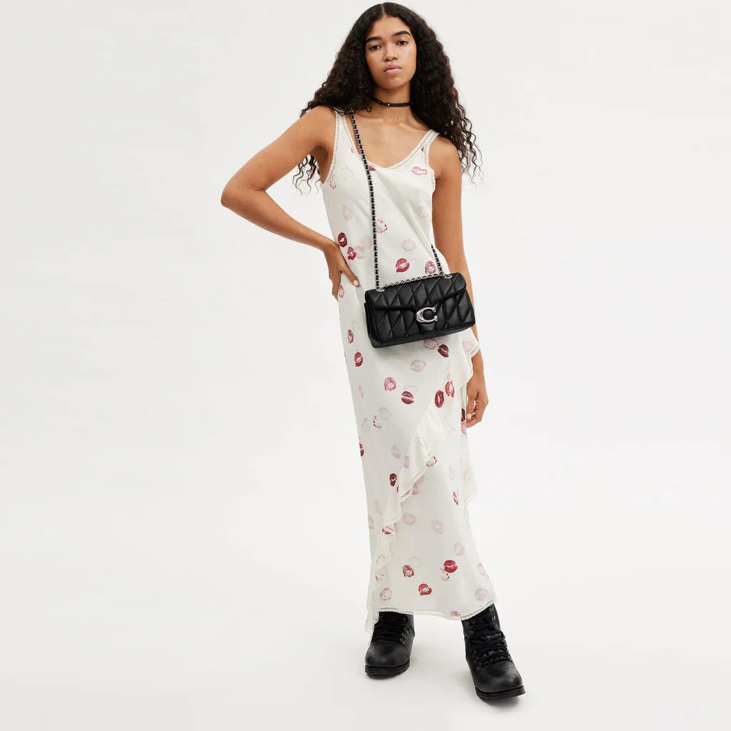 Tabby Shoulder Bag 26 With Quilting Black Silver