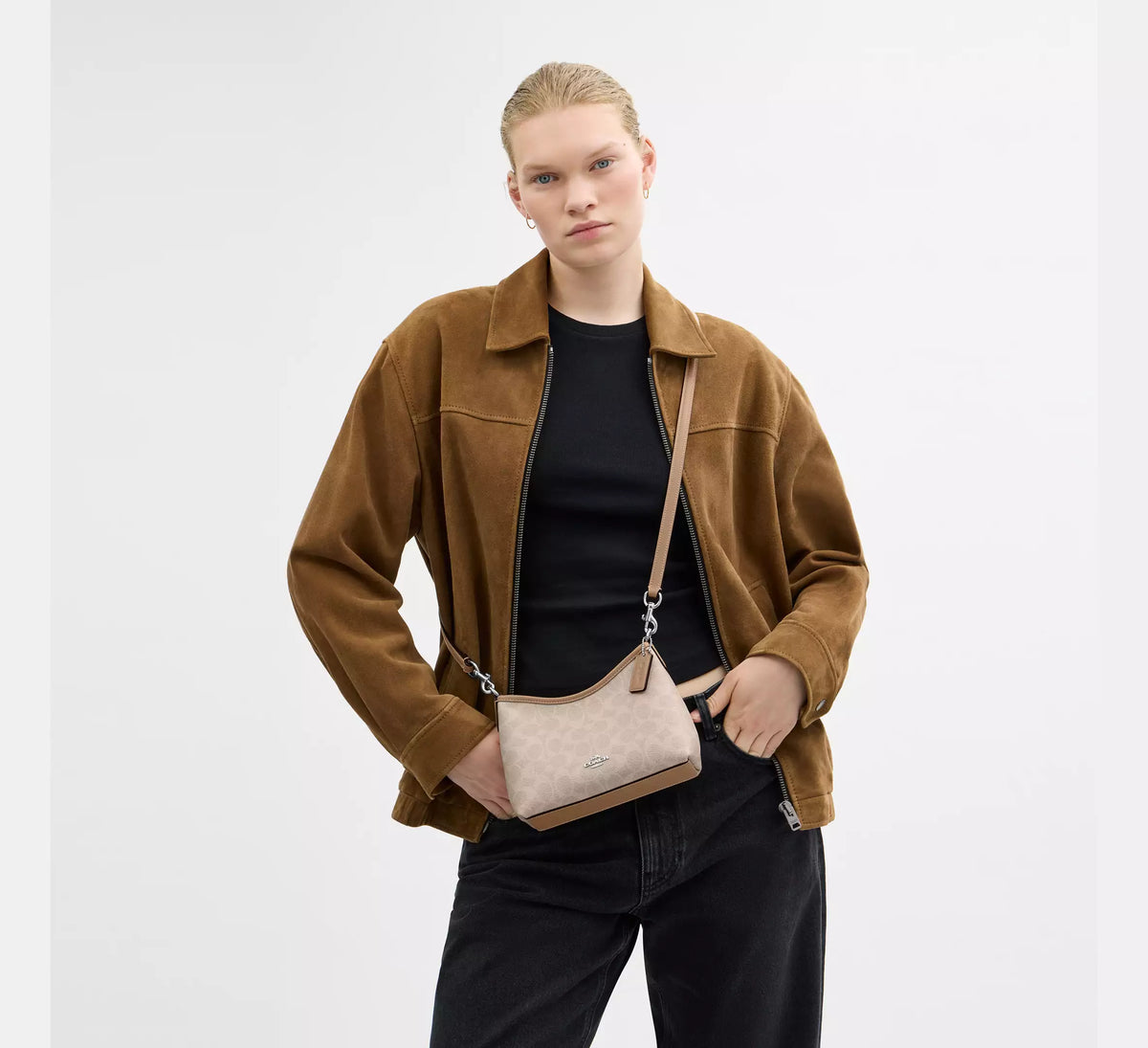 Coach Laurel Small Shoulder Bag In Signature Canvas