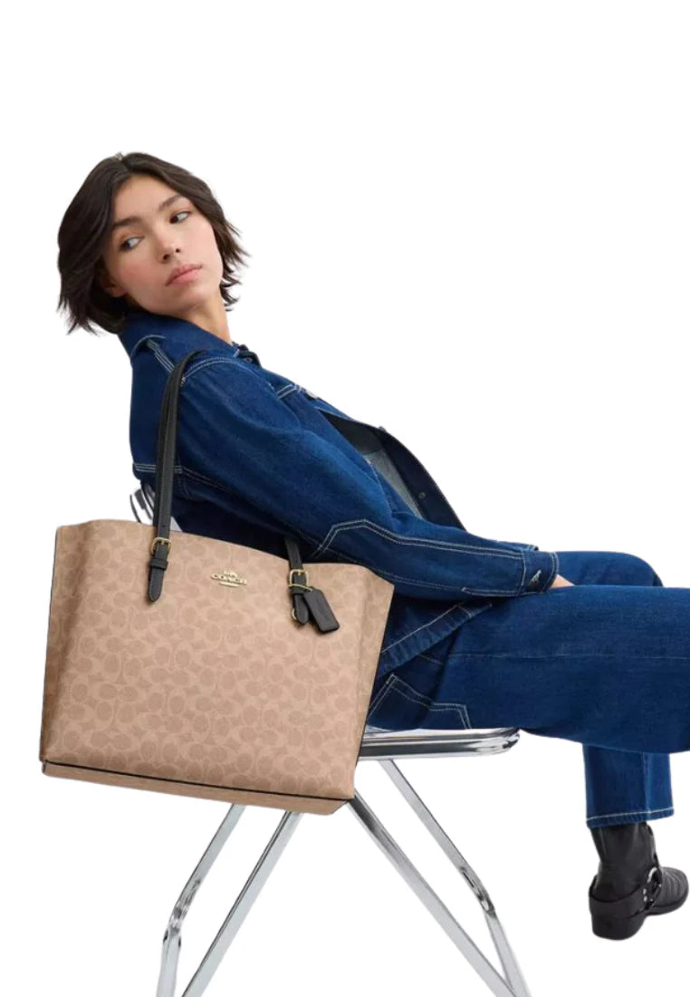 Mollie Tote Bag in Signature Canvas Beige