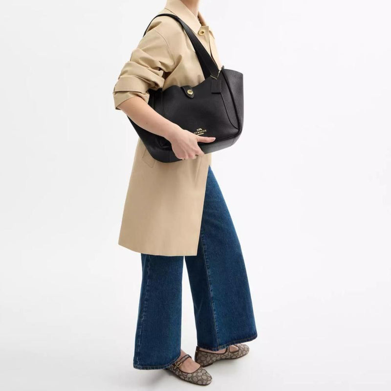 Hadley Turnlock - COACH