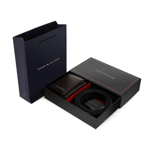 TOMMY HILFIGER set (Wallet & Belt)